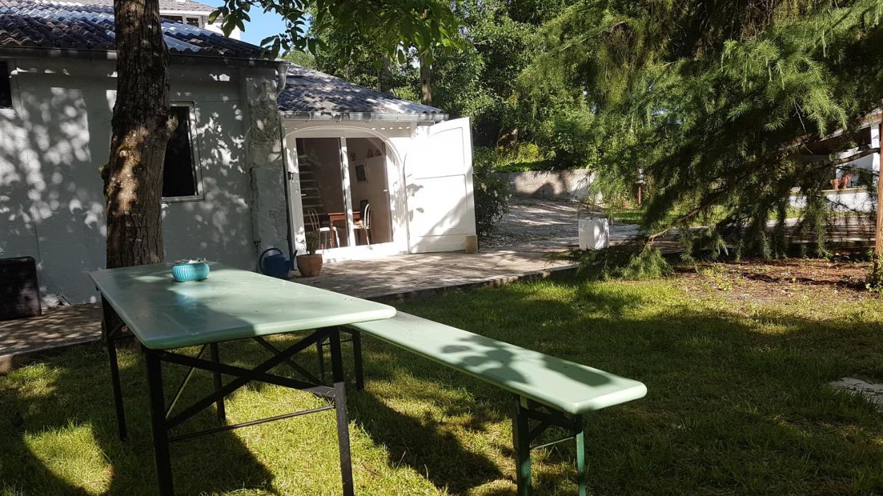 Le Marchon Ferienwohnung Bazens エクステリア 写真